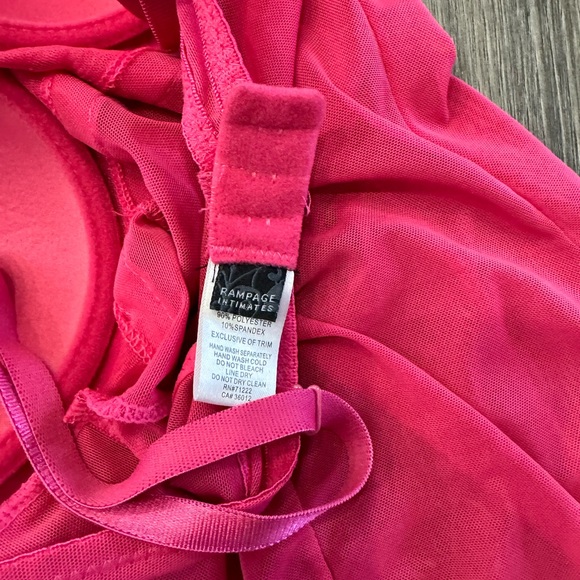 Lingerie slip with padded bra size small. - Picture 4 of 5